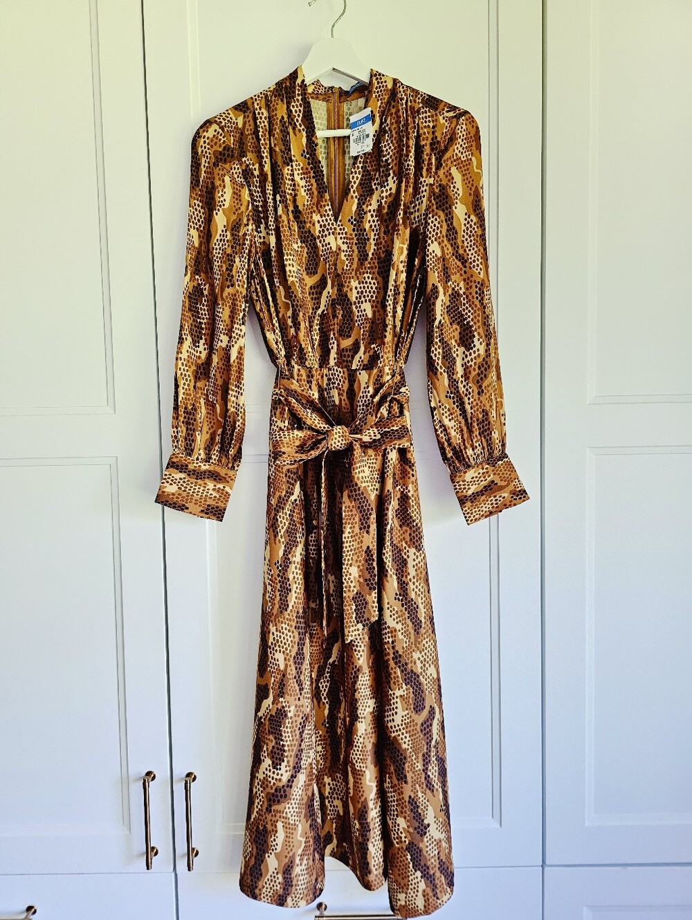 J. McLaughlin Portia Silk Blend Midi Dress Camel Brown Print Size 6 NWT $348